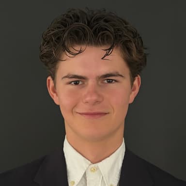 Julian Schoonhoven, co-builder of TourAI